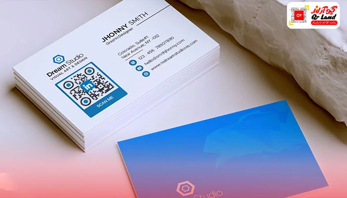 کیو آر کد لینکدین روی کارت ویزیت